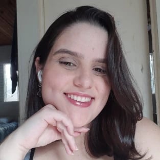 Renata Moloni Oliveira 