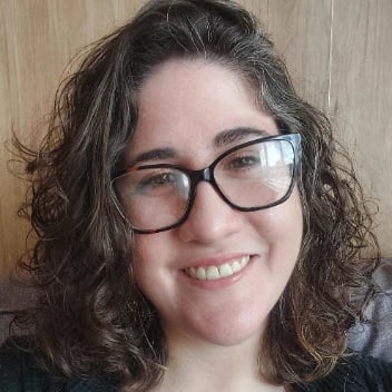 Fernanda Feltrin Ribeiro