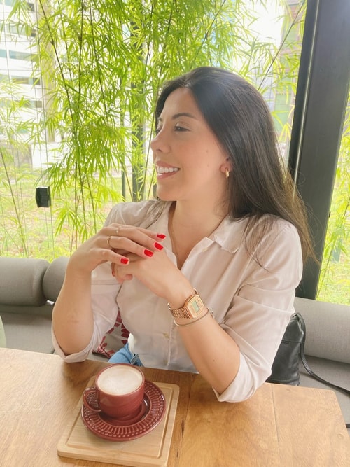 Psicólogo(a) Victória Letícia Guedes de Lima atendendo online em Taubaté/SP