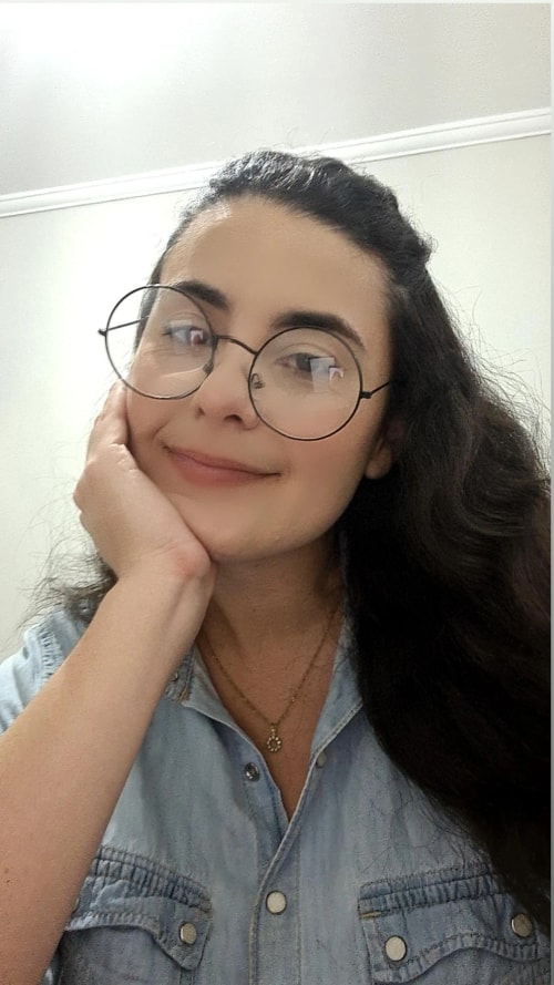 Psicólogo(a) Nathane de Sousa Oliveira atendendo online em Juiz de Fora/MG