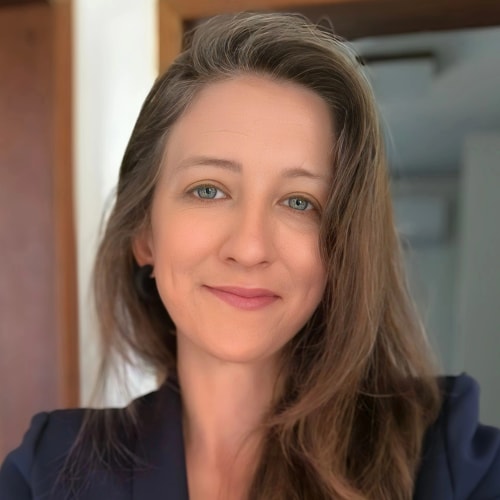 Psicólogo(a) Eloíse Alana Mance de Carvalho  atendendo online em Curitiba/PR