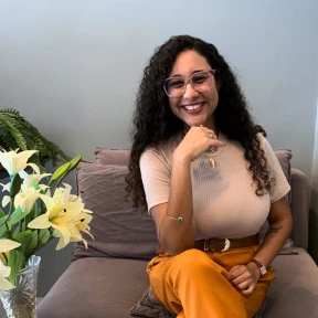 Psicólogo(a) Bianca Oliveira Soares atendendo online em Salvador/BA