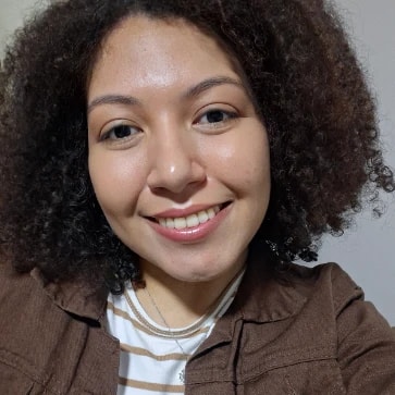 Psicólogo(a) Isabella Carolina da Silva atendendo online