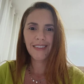 Psicólogo(a) Sylvia Christina Pinho atendendo online em Rio de Janeiro/RJ