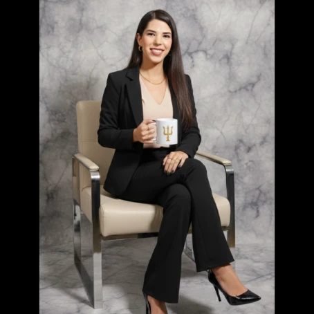 Psicólogo(a) Sophia Menezes Couto atendendo online em Divinópolis/MG