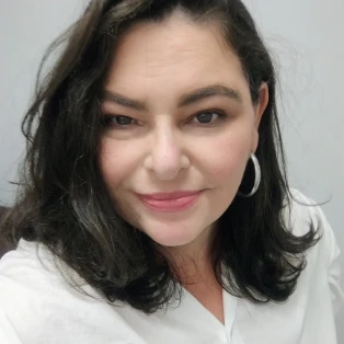 Psicólogo(a) Renata Goltbliatas Soares atendendo online em São Paulo/SP