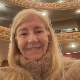 Psicólogo(a) Maria Helena Martinelli de Aguiar atendendo online em Rio de Janeiro/RJ