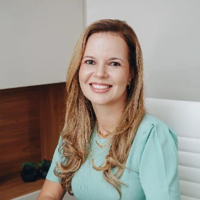 Psicólogo(a) Débora Gonçalves Monteiro de Castro atendendo online em Florianópolis/SC