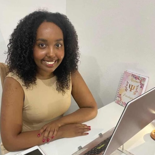 Psicólogo(a) Mariana Teles