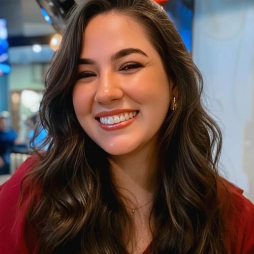 Psicólogo(a) Beatriz Andrade Rainer atendendo online em Teófilo Otoni/MG