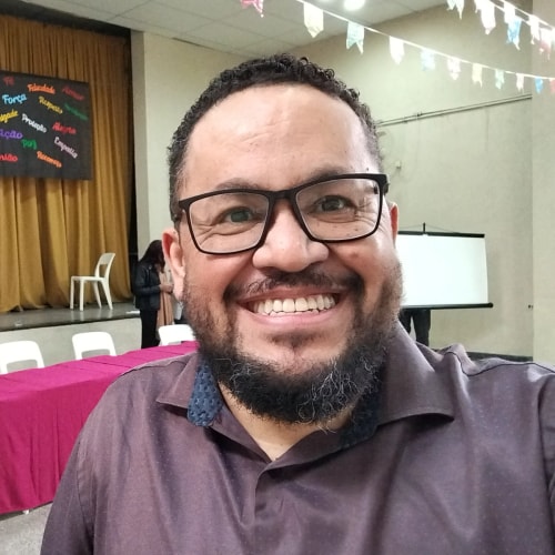 Psicólogo(a) José tadeu Nunes atendendo online em Poá/SP