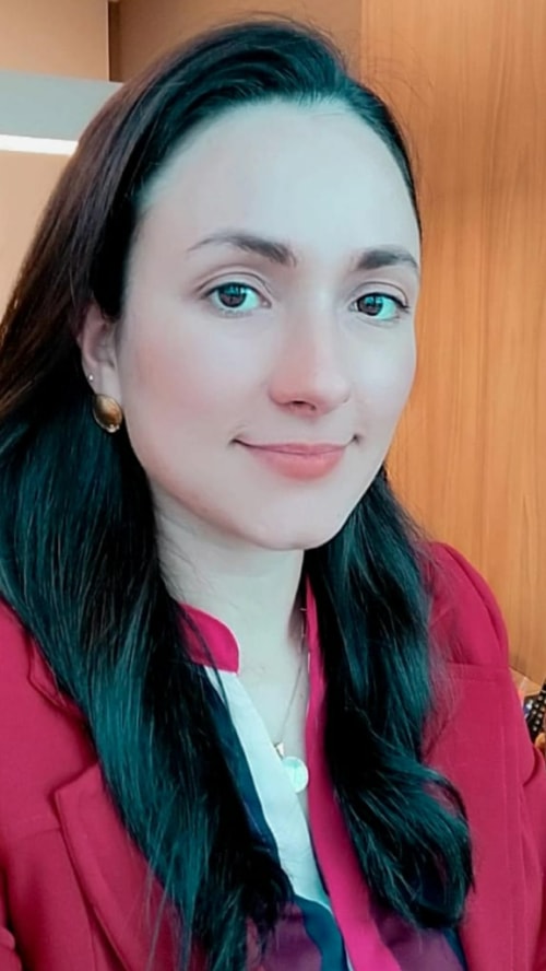 Psicólogo(a) Jacqueline Maiara Lopes atendendo online em São José dos Campos/SP