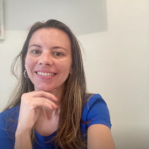 Psicólogo(a) Vivianne Pêlo atendendo online em Niterói/RJ