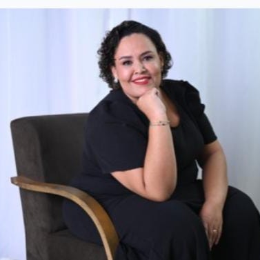 Psicólogo(a) Andréa Alcântara Bertochi  atendendo online em Catanduva/SP