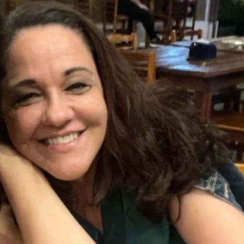 Psicólogo(a) Esmeralda Aparecida de Oliveira