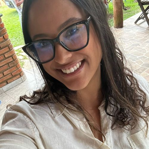 Psicólogo(a) Lays Stephanie Marinho Coelho atendendo online em Belo Horizonte/MG