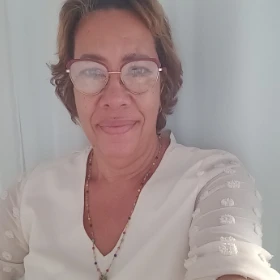 Foto 2 de Eliene Maria Cupertino Almeida