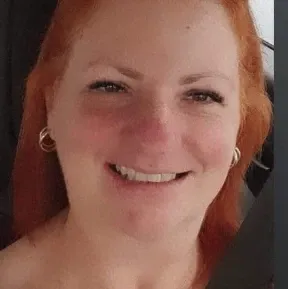 Foto 2 de Adriana Koprowski Ferreira