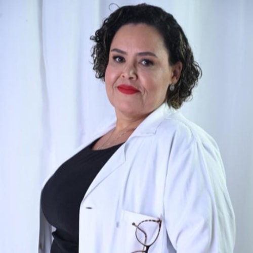 Foto 1 de Andréa Alcântara Bertochi