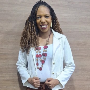 Foto 2 de Aline Oliveira da Encarnação