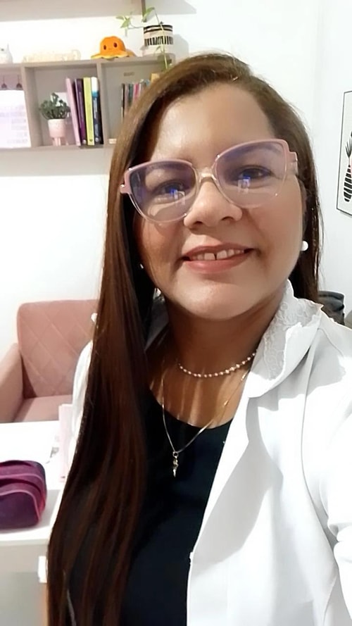 Psicólogo(a) Simone Gomes Pimentel atendendo online em Manaus/AM
