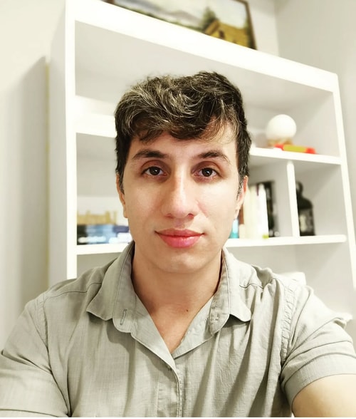 Psicólogo(a) Rodrigo Pires Ferreira atendendo online em Blumenau/SC