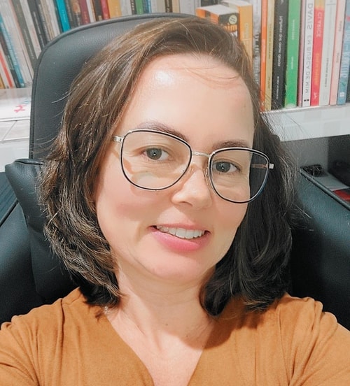 Psicólogo(a) Shirley Menezes