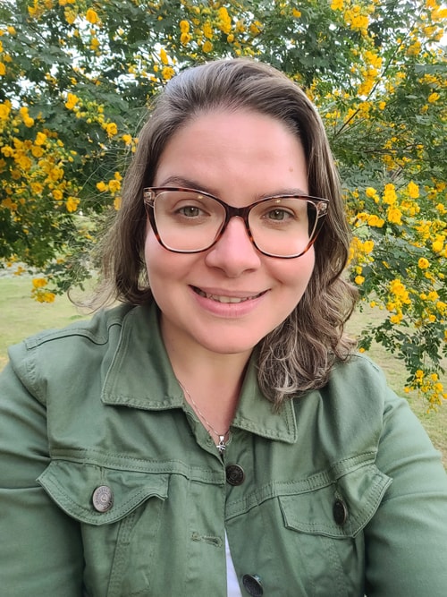 Psicólogo(a) Rosiele Alves da Costa Silva atendendo online em São José dos Pinhais/PR