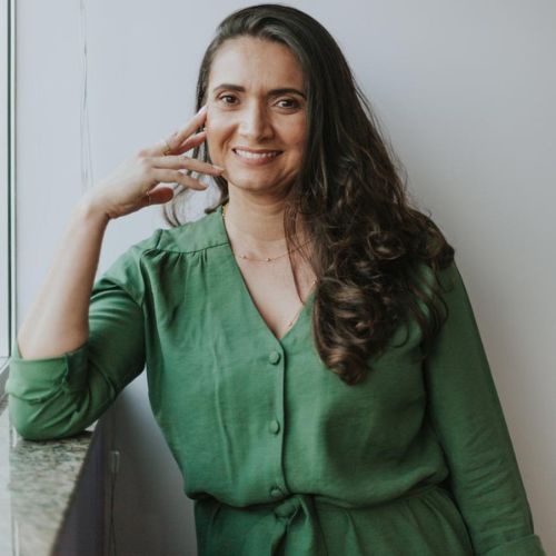 Psicólogo(a) Daniela Lúcia Vasconcelos atendendo online em Belo Horizonte/MG