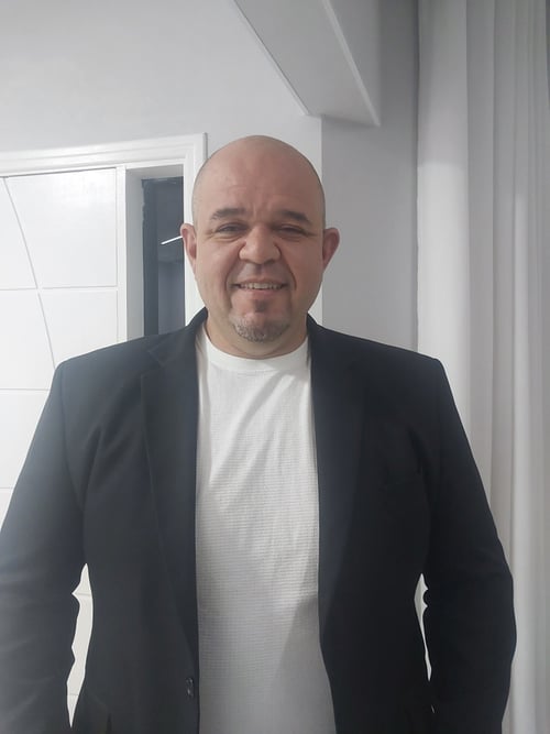 EVERTON APARECIDO TEOTONIO