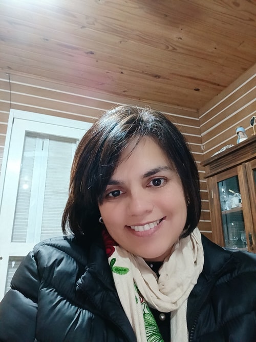 Psicólogo(a) Junia de Castro Flores