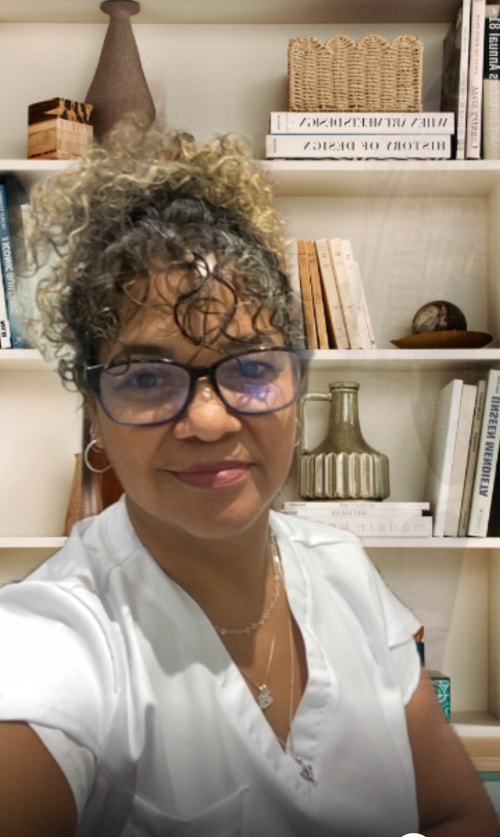 Psicólogo(a) Susi Pereira Garcia dos Santos atendendo online em Belford Roxo/RJ