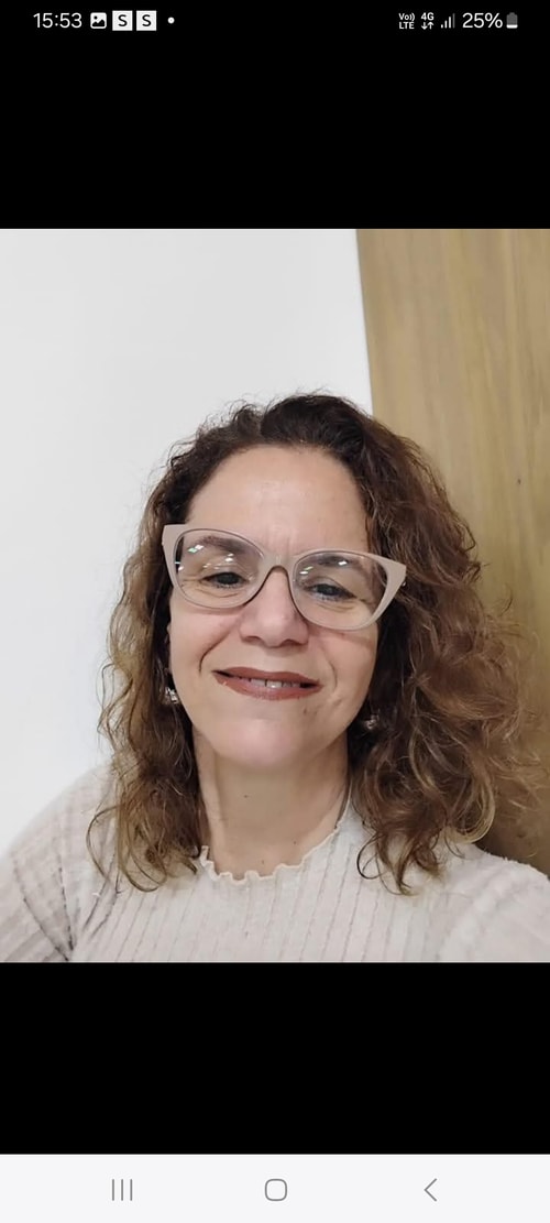 Psicólogo(a) Aline Guerreiro atendendo online em Rio de Janeiro/RJ