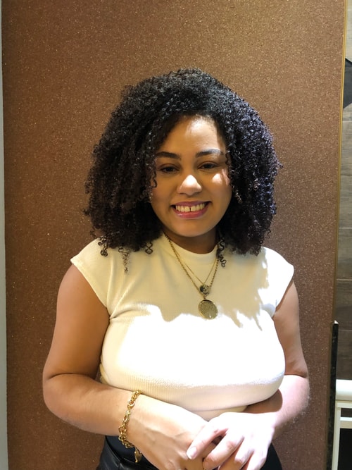 Psicólogo(a) Ysabela Asusena De Oliveira Ramos atendendo online em Rio de Janeiro/RJ