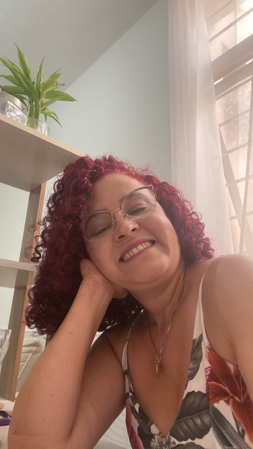 Psicólogo(a) Elizangela Lemes da Silva atendendo online em Itapevi/SP