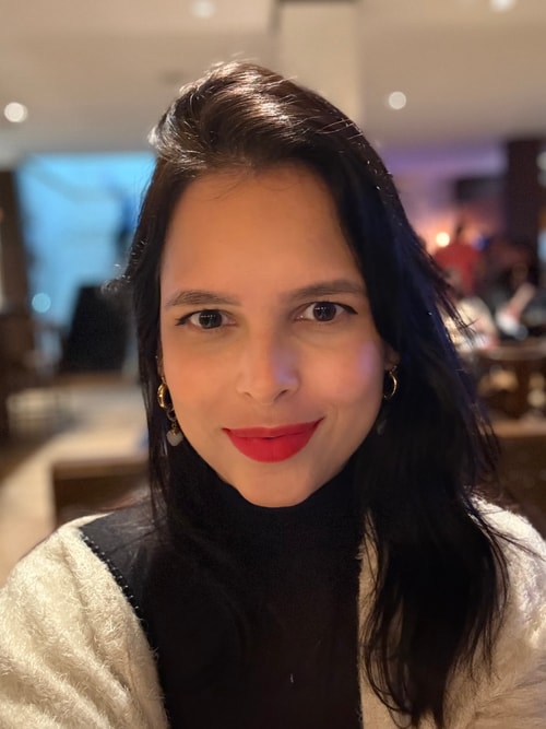 Psicólogo(a) Yasmim Dias Afonso atendendo online em Vitória/ES