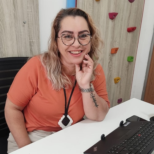 Psicólogo(a) Irene Maria de Jesus e oliveira atendendo online em Coronel Fabriciano/MG