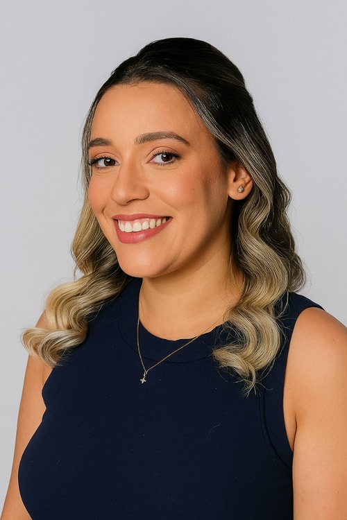 Psicólogo(a) Débora Thatiene Amaro Guilherme atendendo online em São Paulo/SP