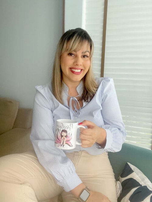 Psicólogo(a) Tagiani Brizolla de Moura atendendo online em Santa Cruz do Sul/RS