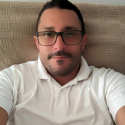 Psicólogo(a) Sérgio Luiz Santos de Souza atendendo online em Vitória da Conquista/BA