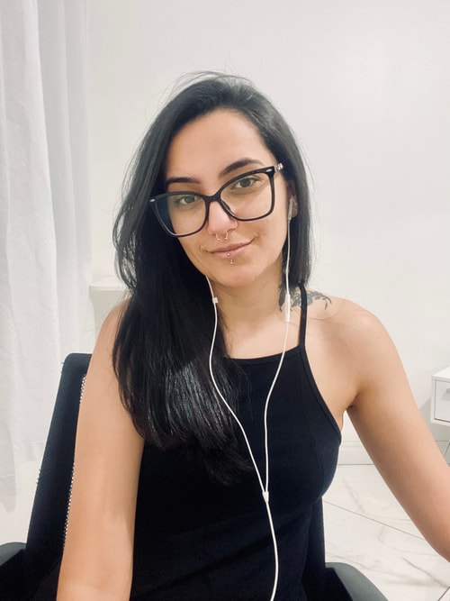 Psicólogo(a) Julia Corrêa Santos atendendo online em São José dos Campos/SP