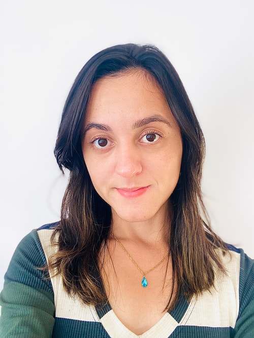 Psicólogo(a) Camila Alessandra Ribeiro dos Santos atendendo online em Belo Horizonte/MG