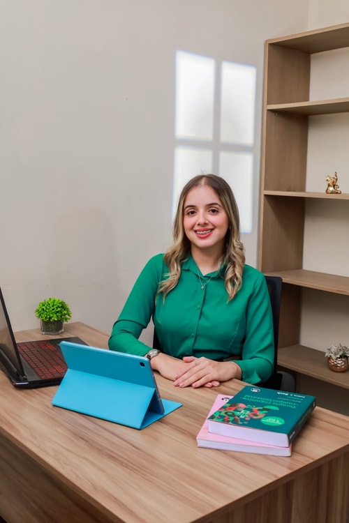 Psicólogo(a) Ana Paula da Silva Araújo atendendo online em Fortaleza/CE