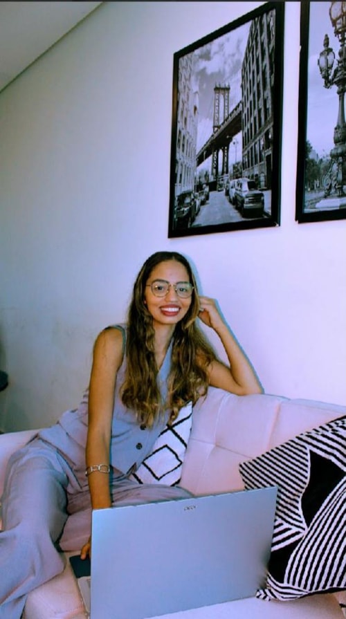 Psicólogo(a) Karine Andrade dos Santos atendendo online em Taboão da Serra/SP