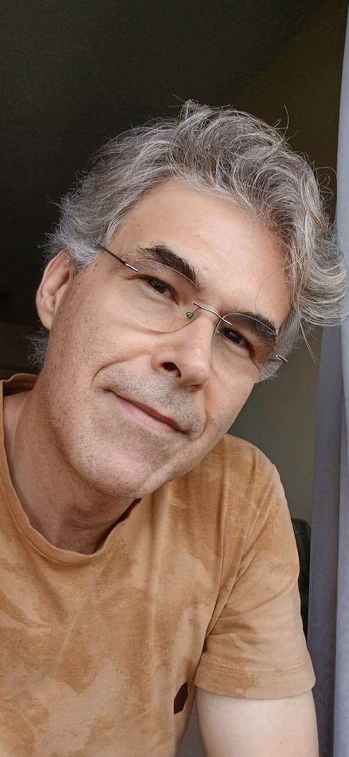 Psicólogo(a) Julio Cesar Filgueiras atendendo online em Juiz de Fora/MG