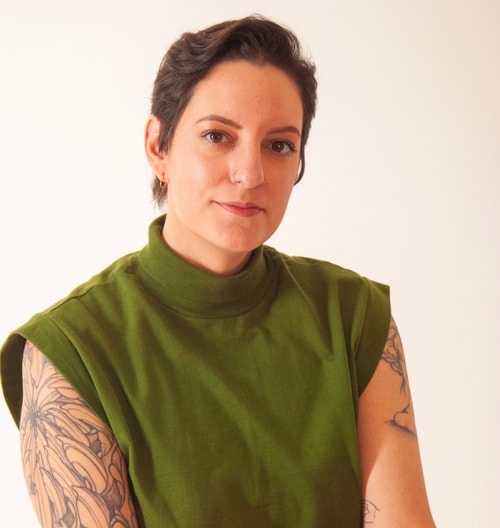 Psicólogo(a) Carla Damaris Rodrigues Santos atendendo online em Vitória/ES