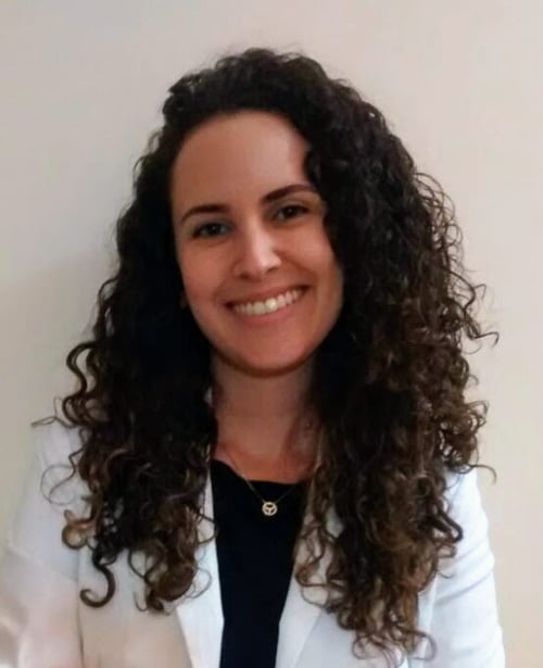 Ayane Vicari Crastelo