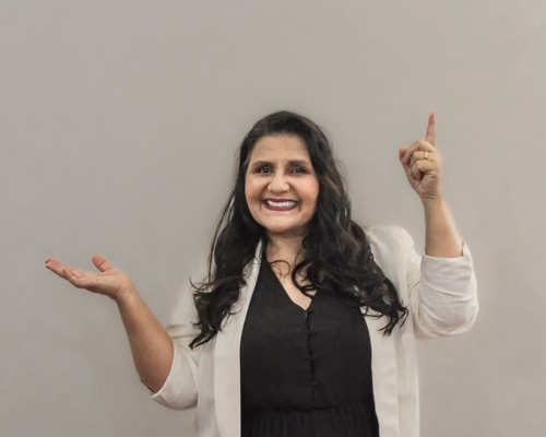 Psicólogo(a) Silvana Ap. Ramos Alves Ferreira atendendo online em Toledo/PR