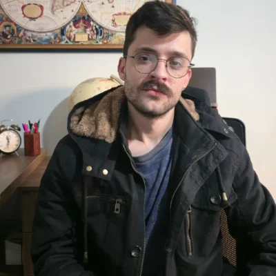 Psicólogo(a) Alexandre Vitor Fonseca Alves atendendo online em Betim/MG