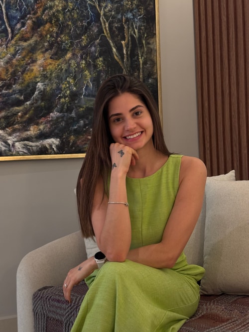 Psicólogo(a) Rafaela Isaac Azeredo Sebba atendendo online em Goiânia/GO